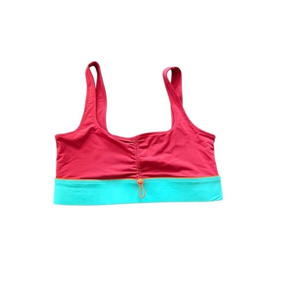 Fabletics Fiona Low-Impact Sports Bra - Picture 2 of 3